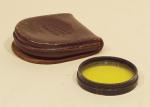 Filtre jaune &agrave; embo&icirc;tement et &eacute;tui